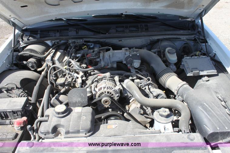 image for item D5102 2006 Ford Crown Victoria Police Interceptor