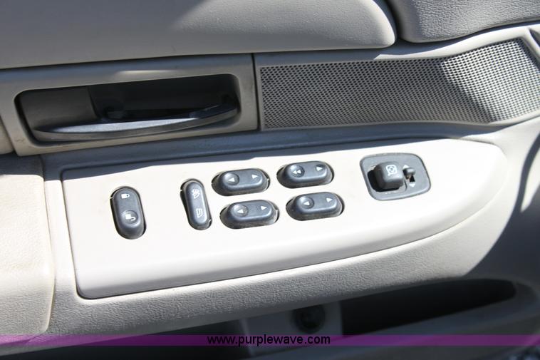 image for item D5104 2006 Ford Crown Victoria Police Interceptor