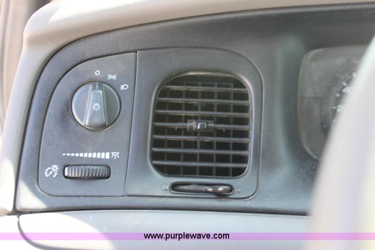 image for item D5104 2006 Ford Crown Victoria Police Interceptor