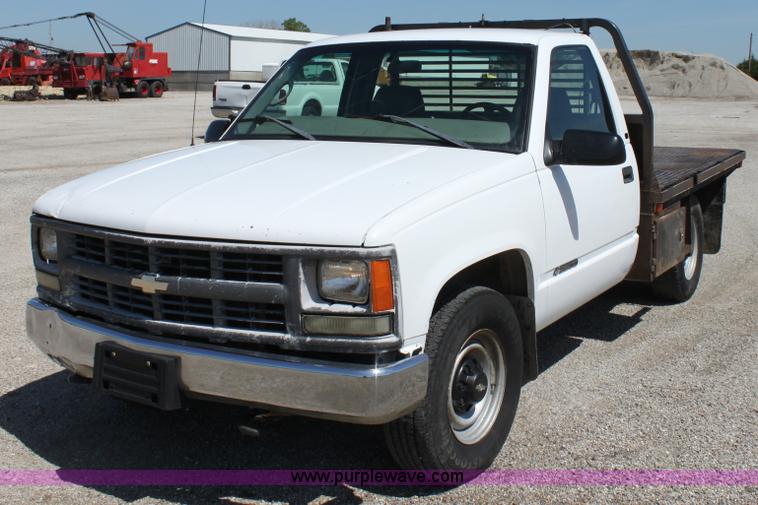 image for item D5105 1998 Chevrolet Cheyenne 2500 flatbed pickup truck