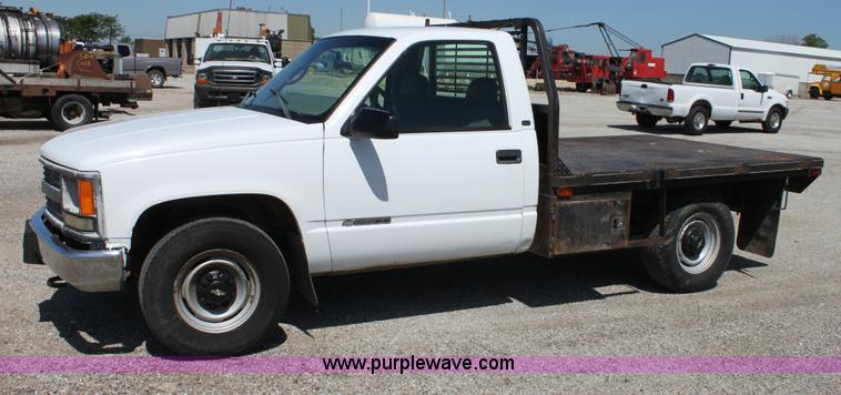 image for item D5105 1998 Chevrolet Cheyenne 2500 flatbed pickup truck