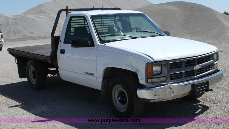 image for item D5105 1998 Chevrolet Cheyenne 2500 flatbed pickup truck
