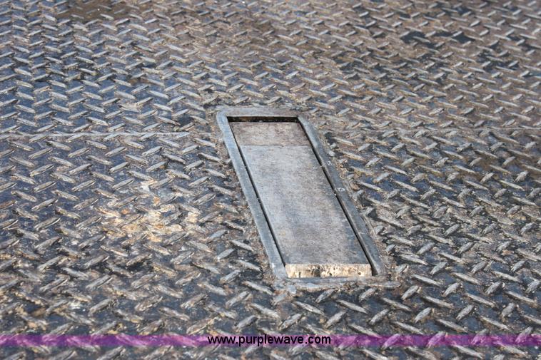 image for item D5105 1998 Chevrolet Cheyenne 2500 flatbed pickup truck