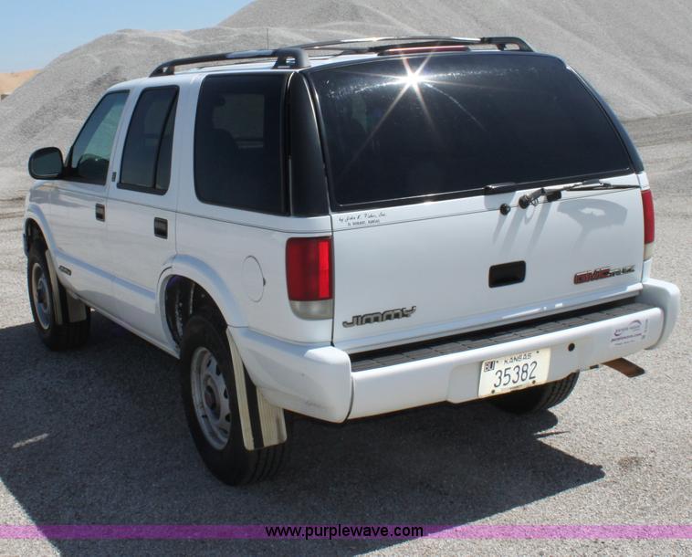 image for item D5106 1997 GMC Jimmy SL SUV