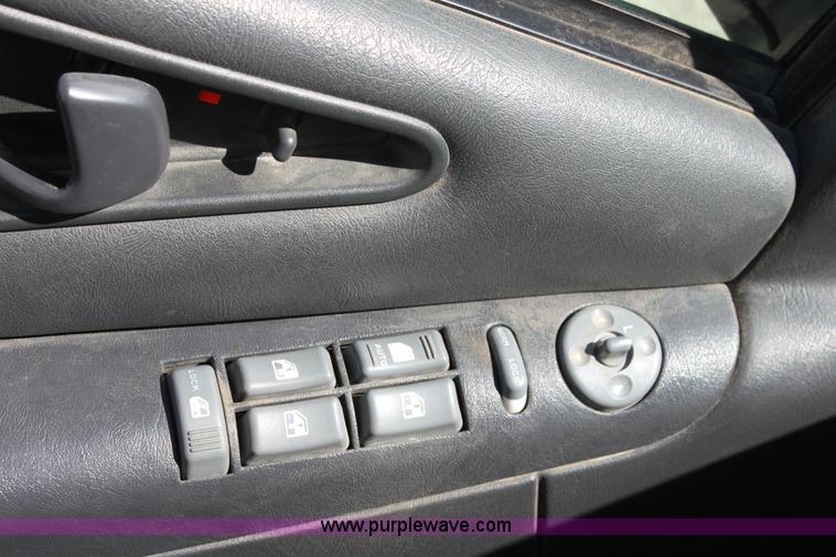 image for item D5106 1997 GMC Jimmy SL SUV