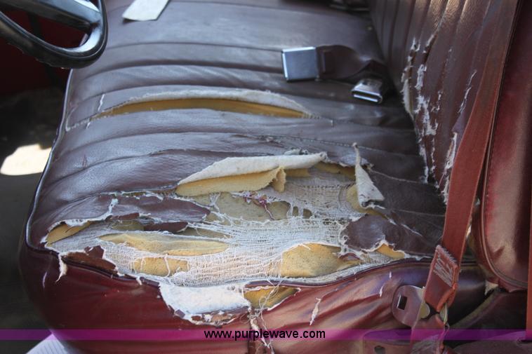 image for item D5108 1988 Chevrolet R30 Custom Deluxe flatbed pickup truck