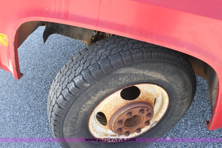 image for item D5108 1988 Chevrolet R30 Custom Deluxe flatbed pickup truck