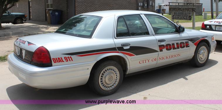 image for item D5117 2002 Ford Crown Victoria Police Interceptor
