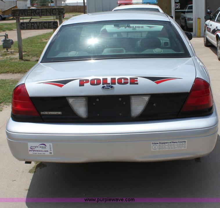 image for item D5117 2002 Ford Crown Victoria Police Interceptor