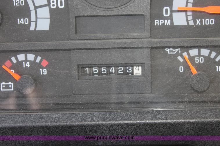 image for item D5188 1994 Blue Bird school bus