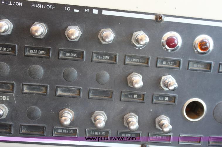 image for item D5188 1994 Blue Bird school bus