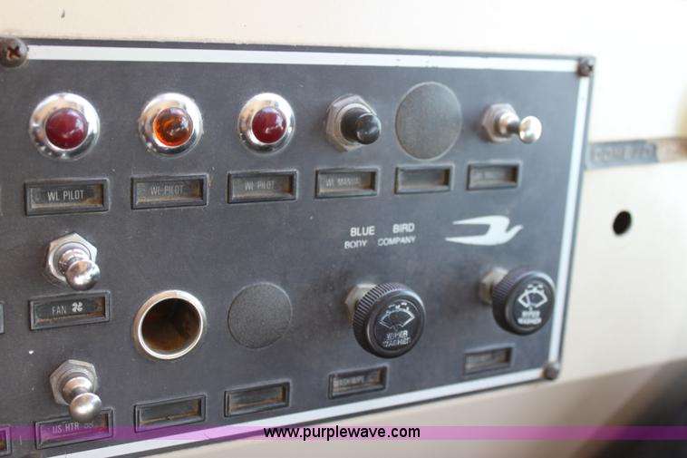 image for item D5188 1994 Blue Bird school bus