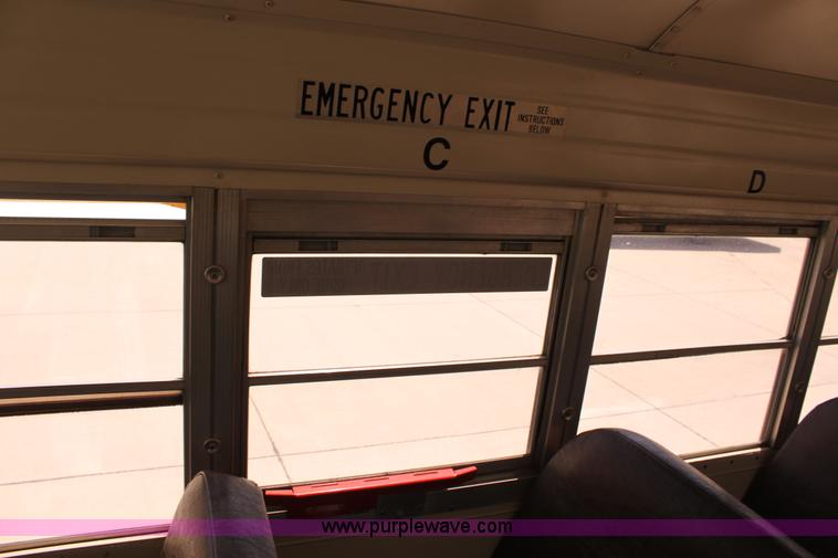 image for item D5188 1994 Blue Bird school bus