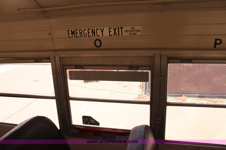 image for item D5188 1994 Blue Bird school bus