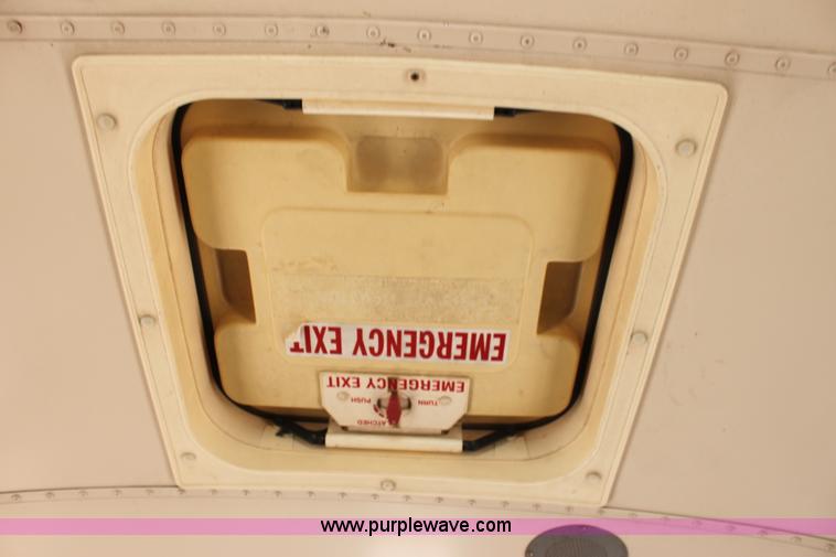 image for item D5188 1994 Blue Bird school bus