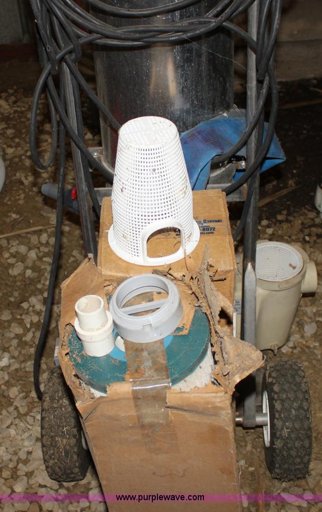 image for item D5199 Whisper Flo pool vacuum