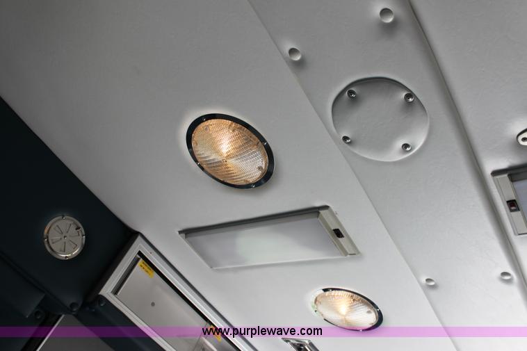 image for item D5208 1997 Ford E350 ambulance