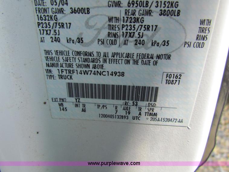 image for item D7552 2004 Ford F150 pickup truck