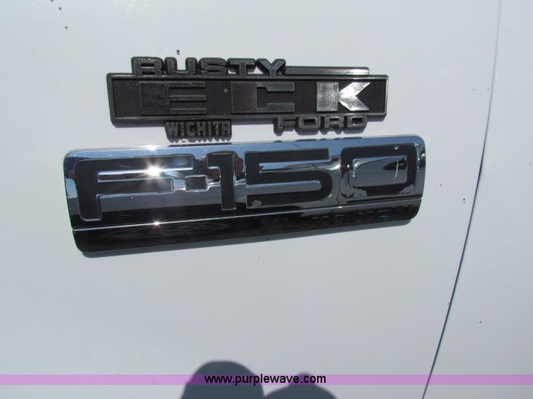 image for item D7552 2004 Ford F150 pickup truck