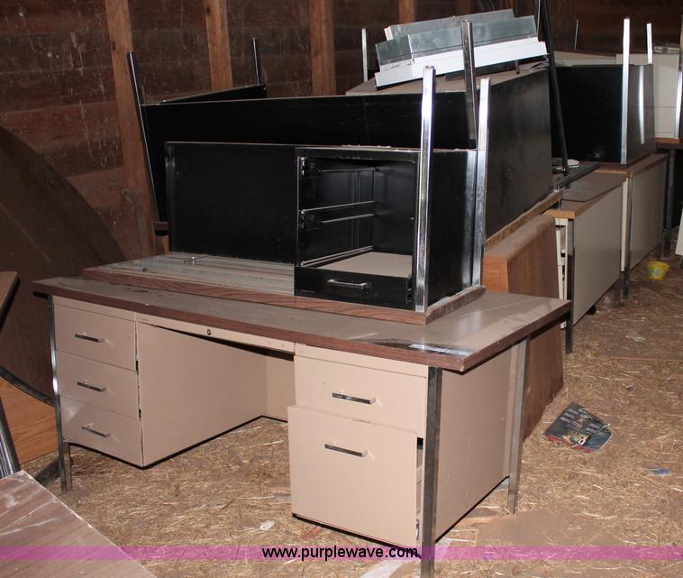 image for item L9798 (13) teacher desks