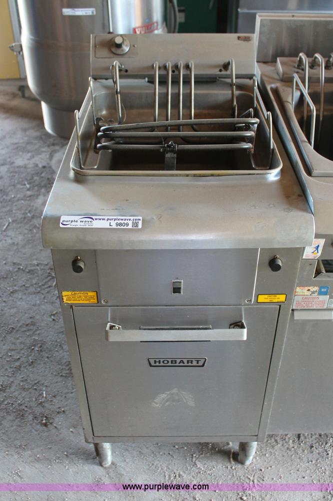 image for item L9809 (3) Hobart fryers