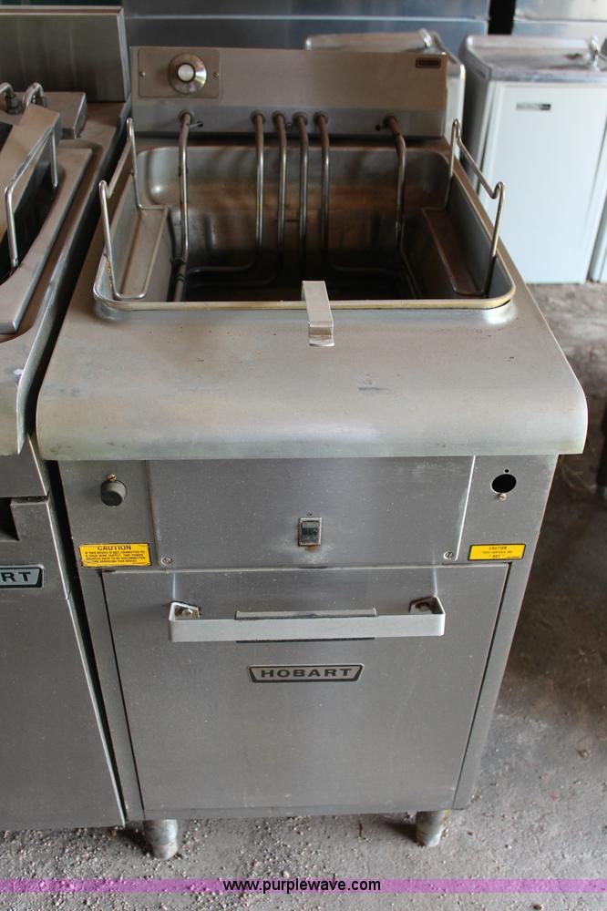 image for item L9809 (3) Hobart fryers