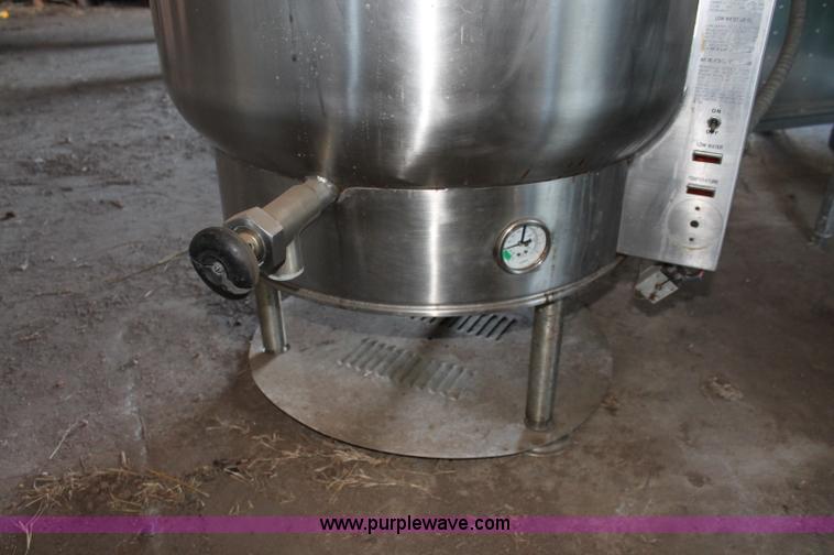 image for item L9810 Vulcan VEL-60 kettle