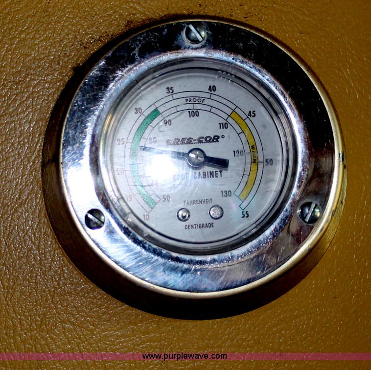 image for item L9811 Cres-Cor Crown-X warmer