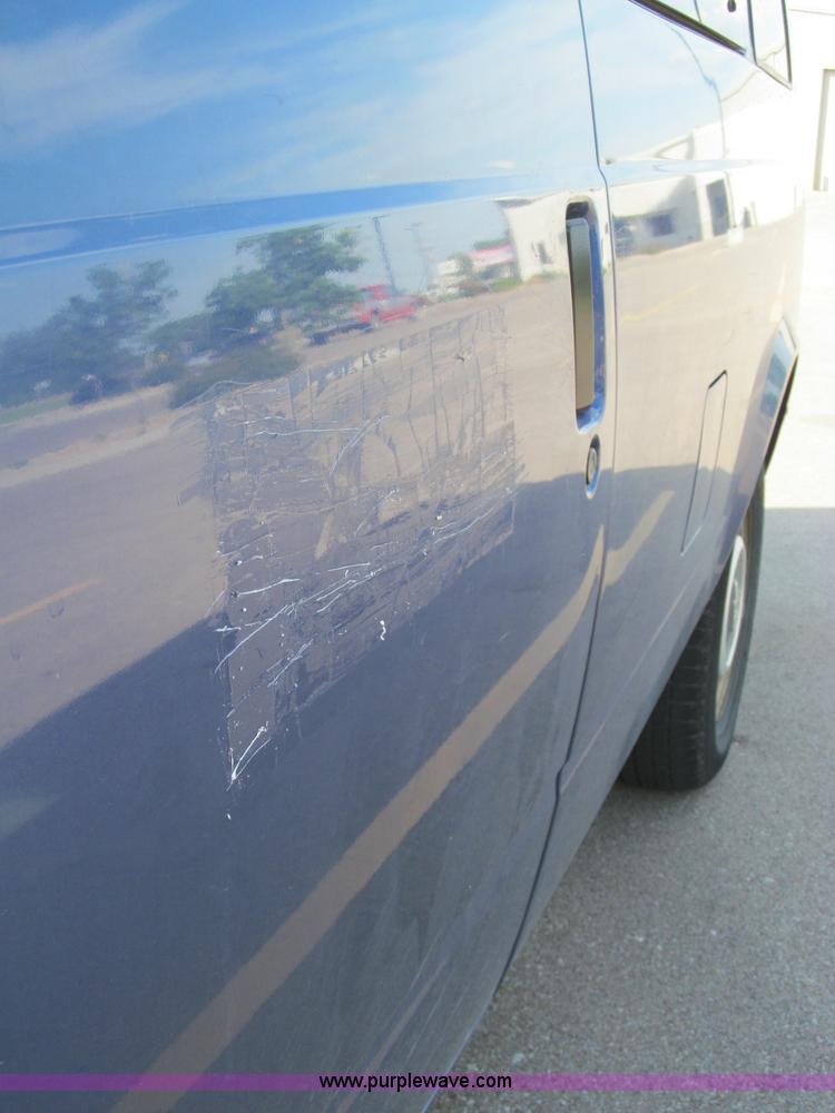 image for item M9250 1996 Chevrolet Astro van