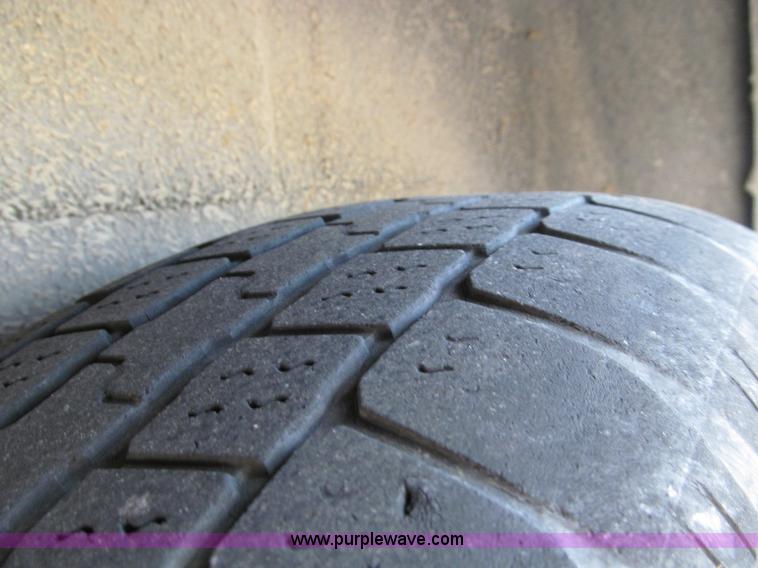 image for item M9250 1996 Chevrolet Astro van