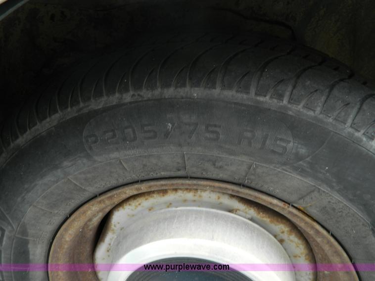 image for item M9771 1990 Chevrolet Astro van