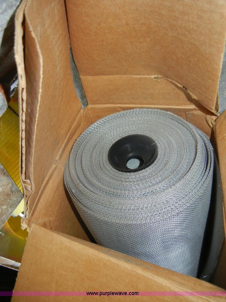 image for item N9860 Assorted equipment