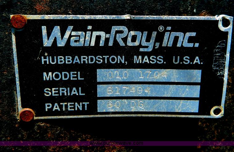 image for item T9940 Assorted items