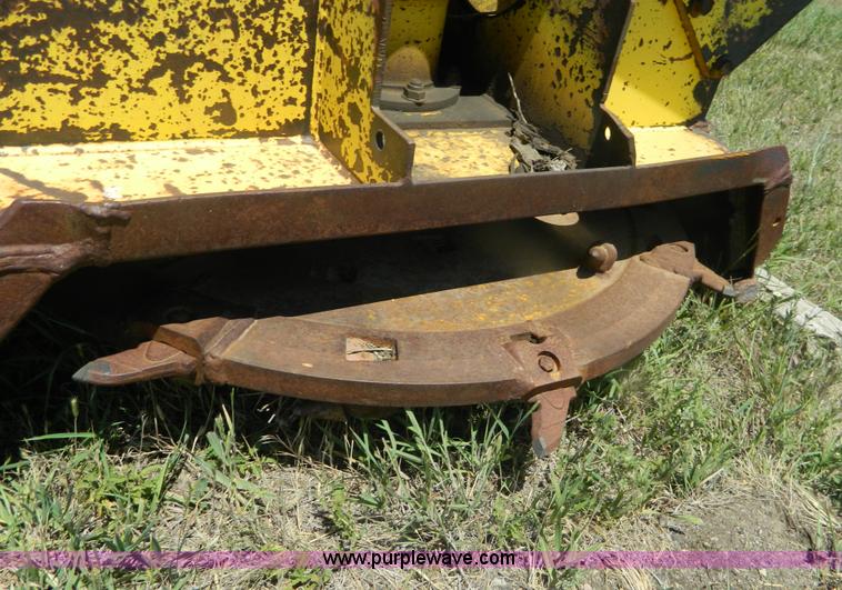 image for item T9940 Assorted items