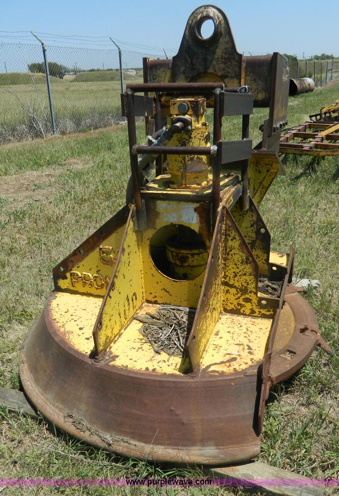 image for item T9940 Assorted items