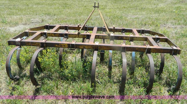 image for item T9942 7' chisel