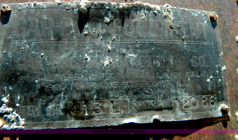 image for item T9944 GAR-BRO 413L dump chute