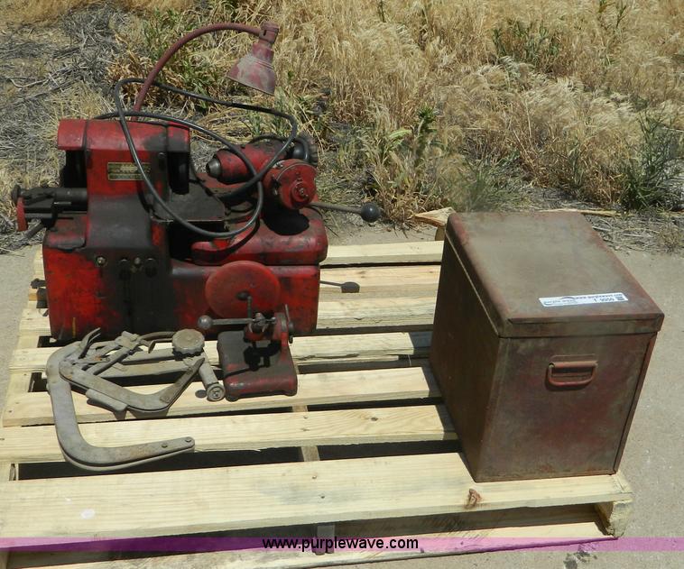 image for item T9950 Knock-out valve grinders