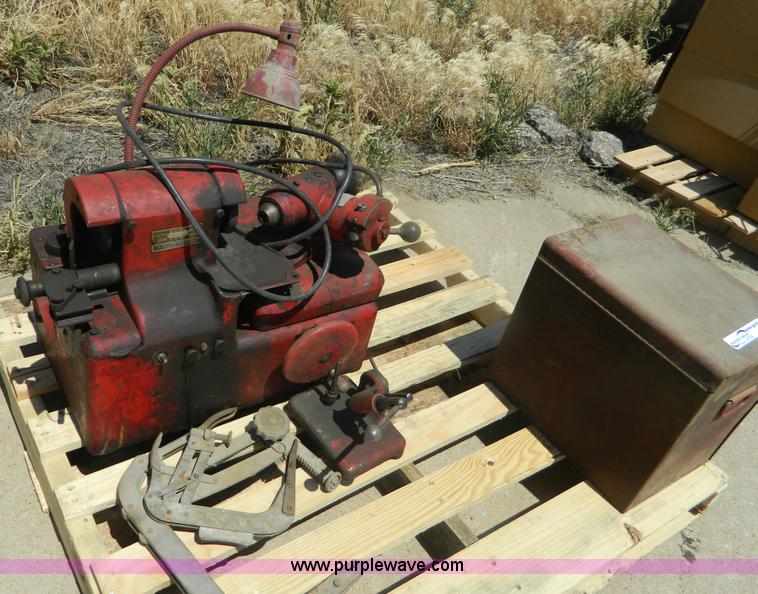 image for item T9950 Knock-out valve grinders