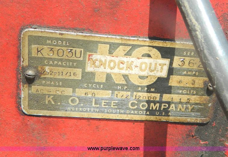 image for item T9950 Knock-out valve grinders