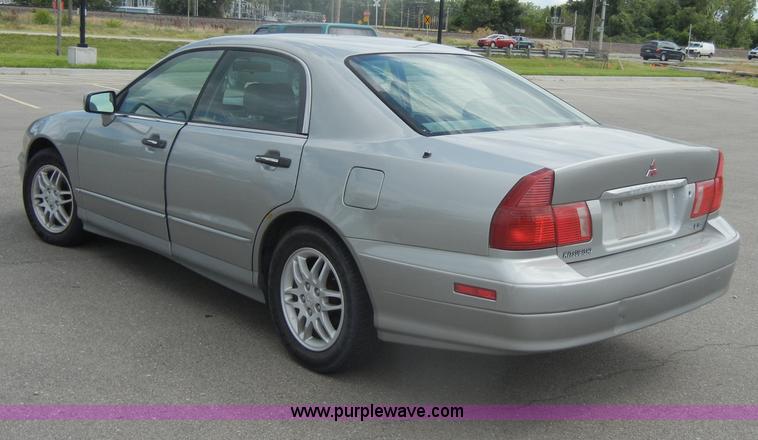 image for item D4250 2000 Mitsubishi Diamante LS