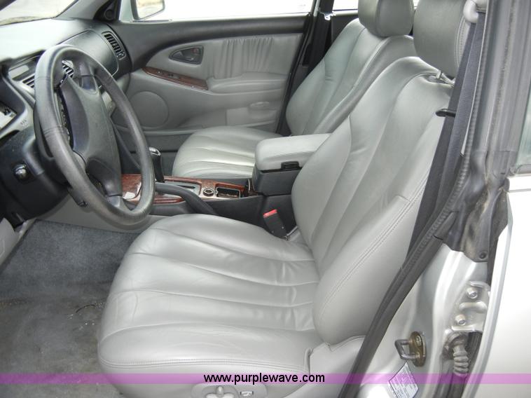 image for item D4250 2000 Mitsubishi Diamante LS