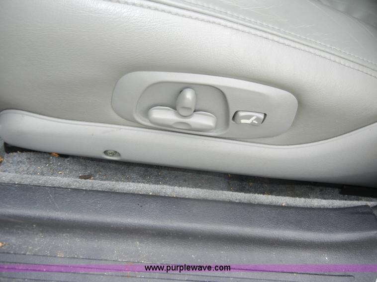 image for item D4250 2000 Mitsubishi Diamante LS