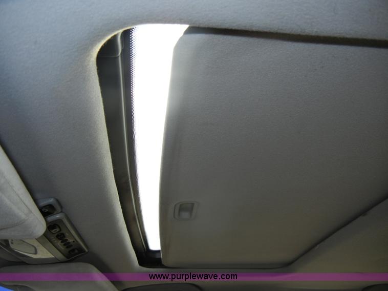 image for item D4250 2000 Mitsubishi Diamante LS