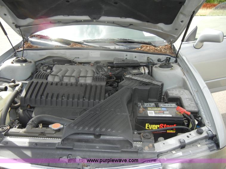 image for item D4250 2000 Mitsubishi Diamante LS