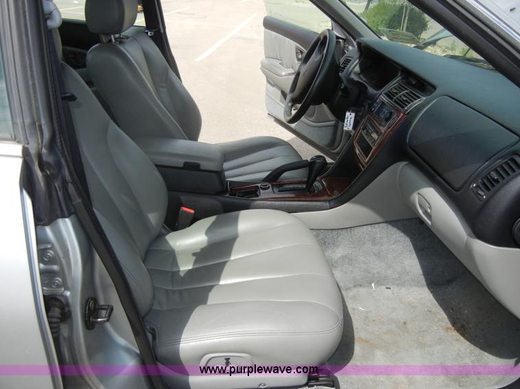 image for item D4250 2000 Mitsubishi Diamante LS