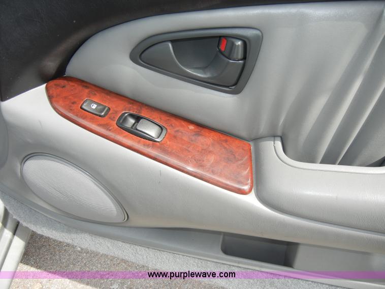 image for item D4250 2000 Mitsubishi Diamante LS