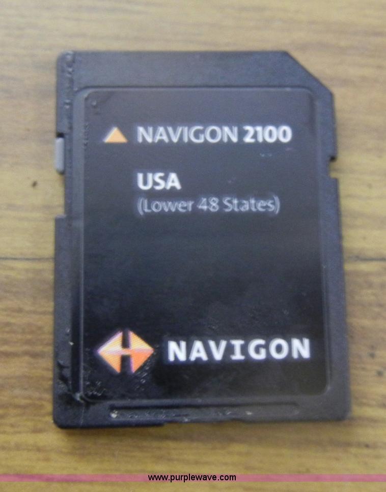 image for item N9804 Navigon 2100 GPS unit
