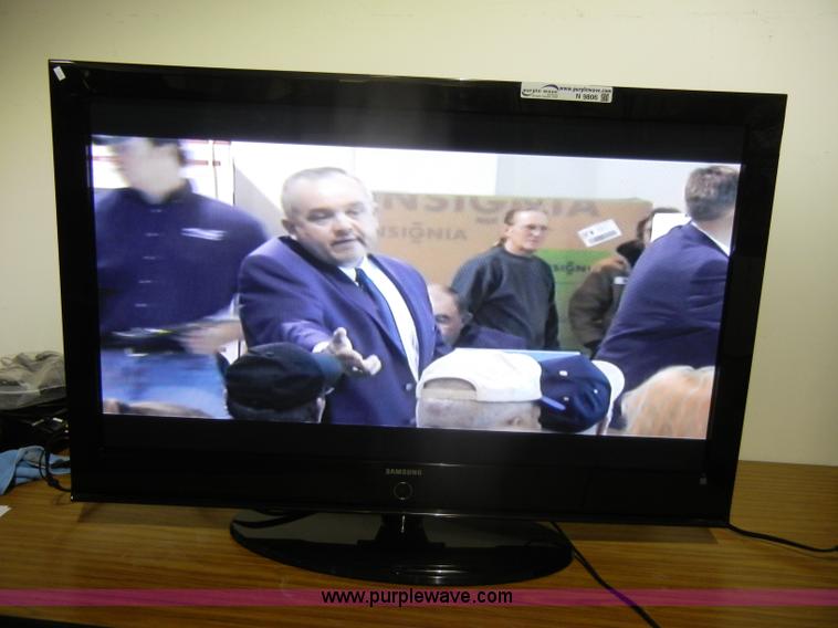 image for item N9806 Samsung 50" plasma television