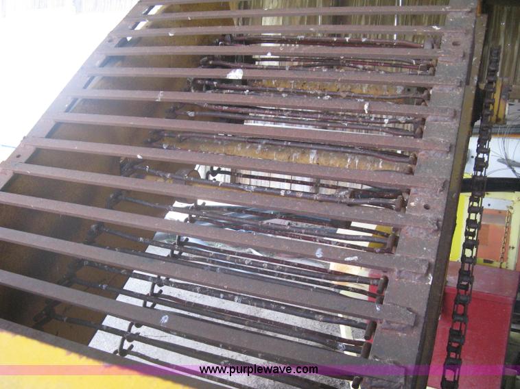 image for item A6445 James Way Bermuda sprig digger